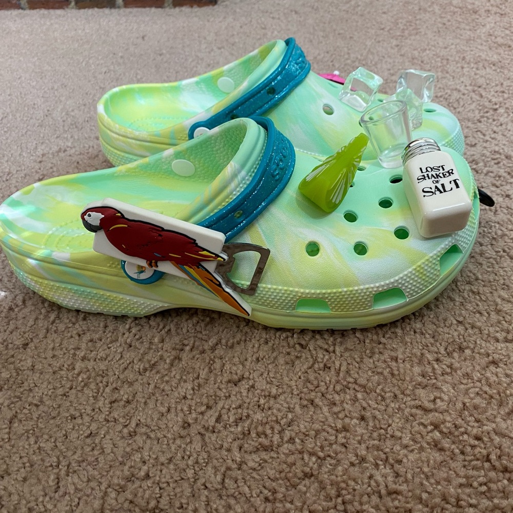Margaritaville Croc